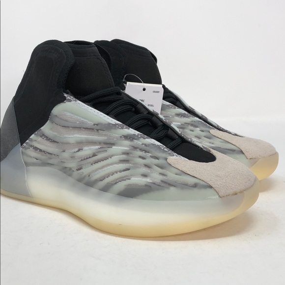 Adidas Men’s Yeezy Quantum Basketball FZ4362 Black White Athletic Shoes- Size 5 main image 4